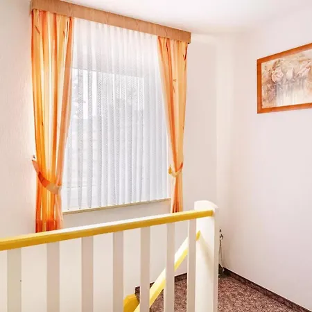 Lejlighed Gemutliche Og-wohnung Mit Balkon U. Wlan Im Herzen Des Warfendorfes