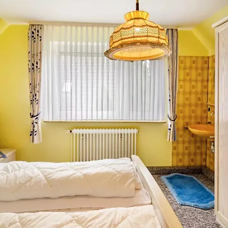 Lejlighed Gemutliche Og-wohnung Mit Balkon U. Wlan Im Herzen Des Warfendorfes Nesse