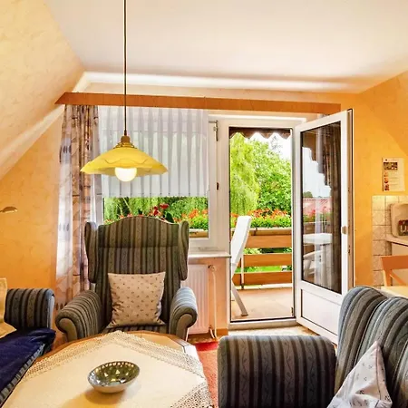 Gemutliche Og-wohnung Mit Balkon U. Wlan Im Herzen Des Warfendorfes Lejlighed